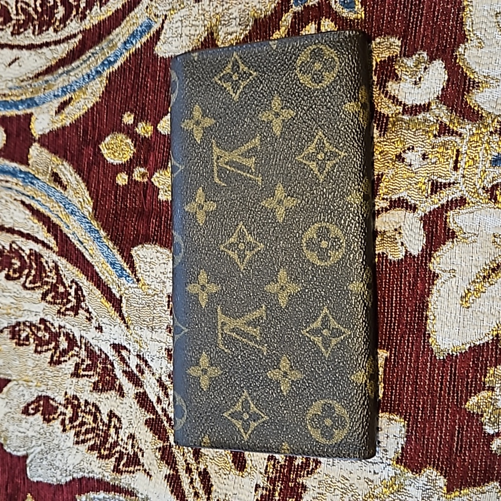 Louis Vuitton Sarah Wallet - Picture 4 of 12